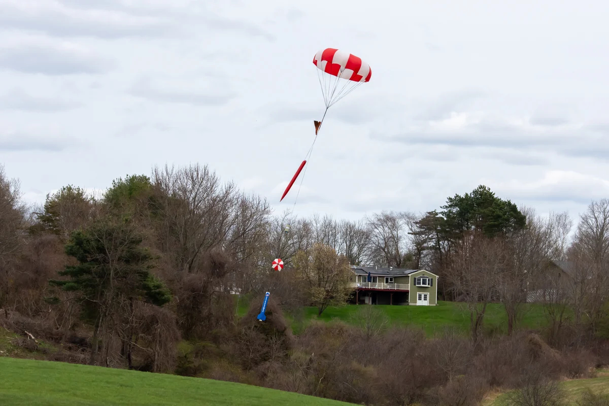 Camera 1 - Astrohawk II descending under main